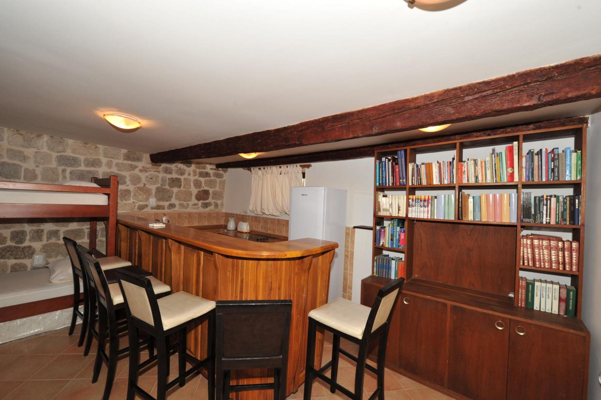 Apartments Monika Old Town Kotor Buitenkant foto